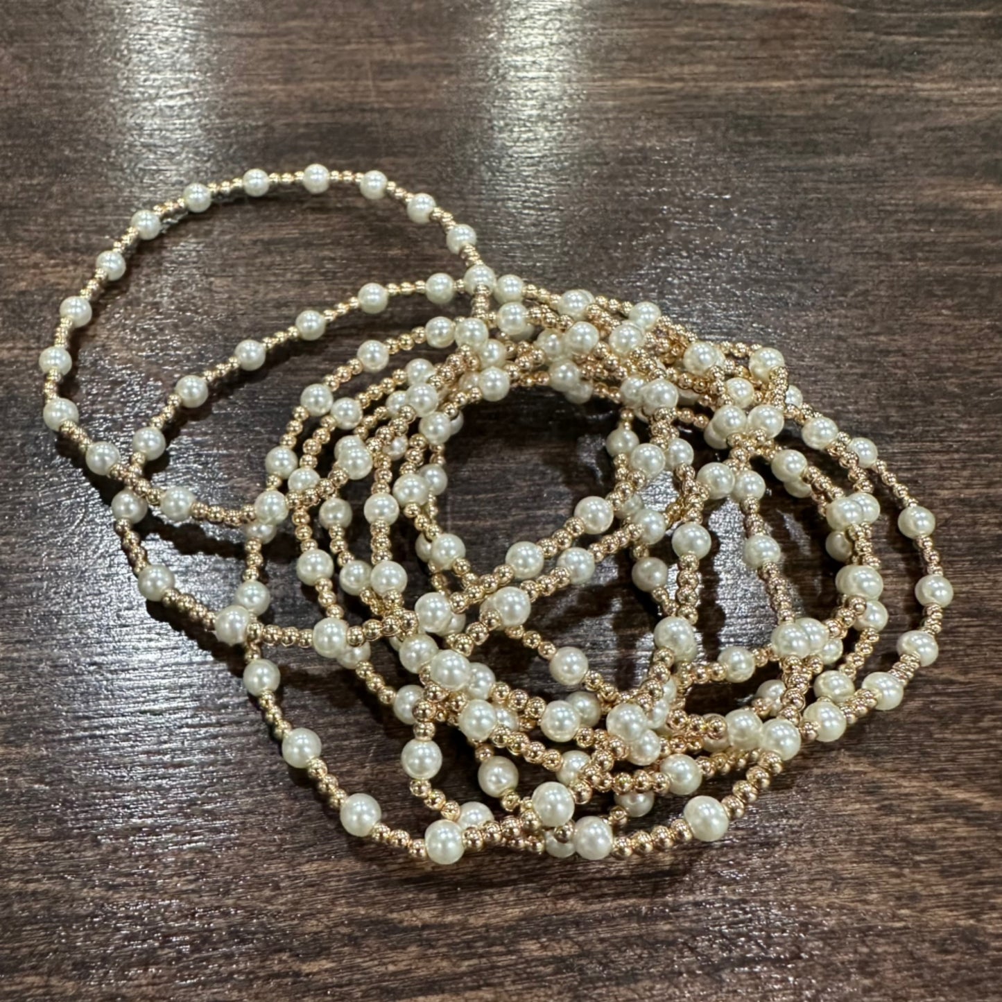 Wr Small Pearl & Gold Bead Bracelet