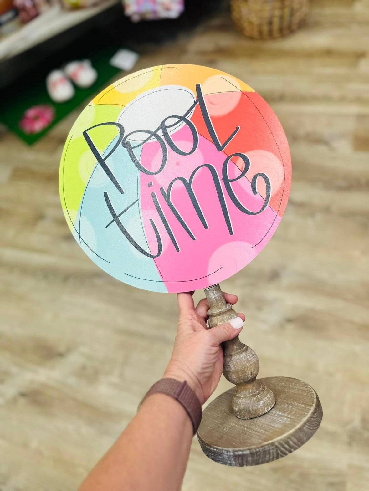 Pool Time Topper